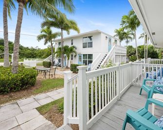 Seahorse Beach Bungalows - Fort Pierce - Balcony
