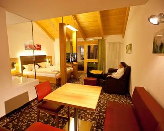 Hotel und Appartementhof Waldeck - Bad Fuessing