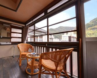 Hinagu Onsen Kinparo - Yatsushiro - Balcone