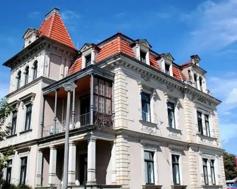 Hotel Villa Noel Am Hauptbahnhof - דרזדן - בניין