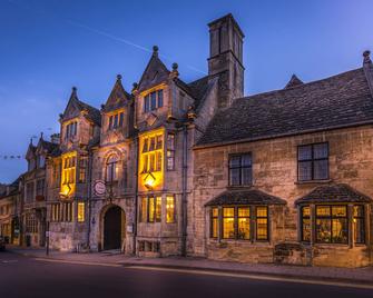 The Talbot Hotel, Oundle , Near Peterborough - Peterborough - Building
