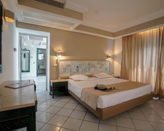 Les Pyramides - Nabeul - Nabeul