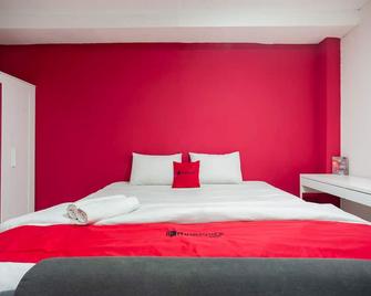 Mega Stay Near Mall Kelapa Gading - Yakarta - Habitación