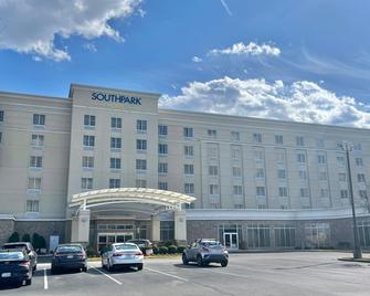 Southpark Hotel - Colonial Heights - Building