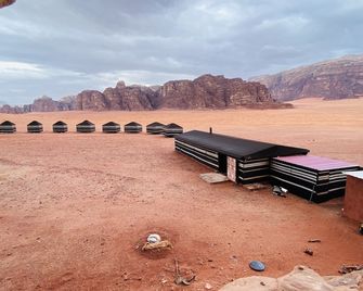 Desert Bird Camp - Wadi Rum