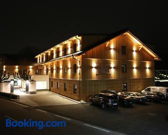 Hotel Wildschütz - Gmunden - Gebäude