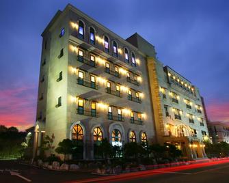Incheon Airport Oceanside Hotel - Incheon - Building