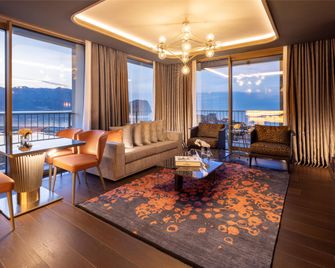 ميريت ستارليت هوتل كازينو آند سبا - بودفا - غرفة معيشة