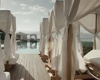 1BR Suite w/ Separate Living Room, Dining Area & Kitchen - Pto Vallarta