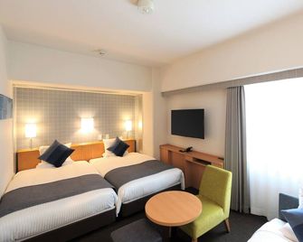 Hotel Mystays Okayama - Okayama - Soverom