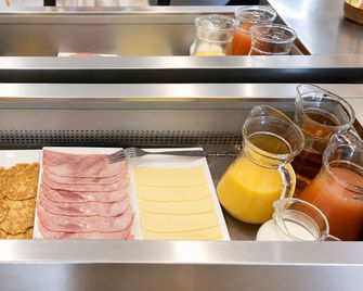 Hotel Dom le Breton Nantes Beaujoire - Porte de Sainte Luce - Sainte-Luce-sur-Loire - Buffet