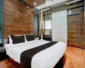 Modern Comfort Stays at Swarop Nagar Kanpur - Kanpur