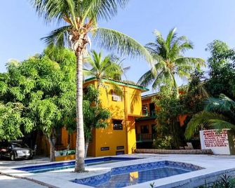 Hotel Posada Playa Manzanillo - Puerto Escondido