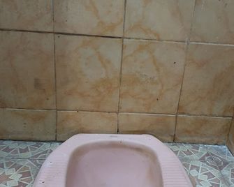 OYO Life 92621 Zain Kost - 馬朗