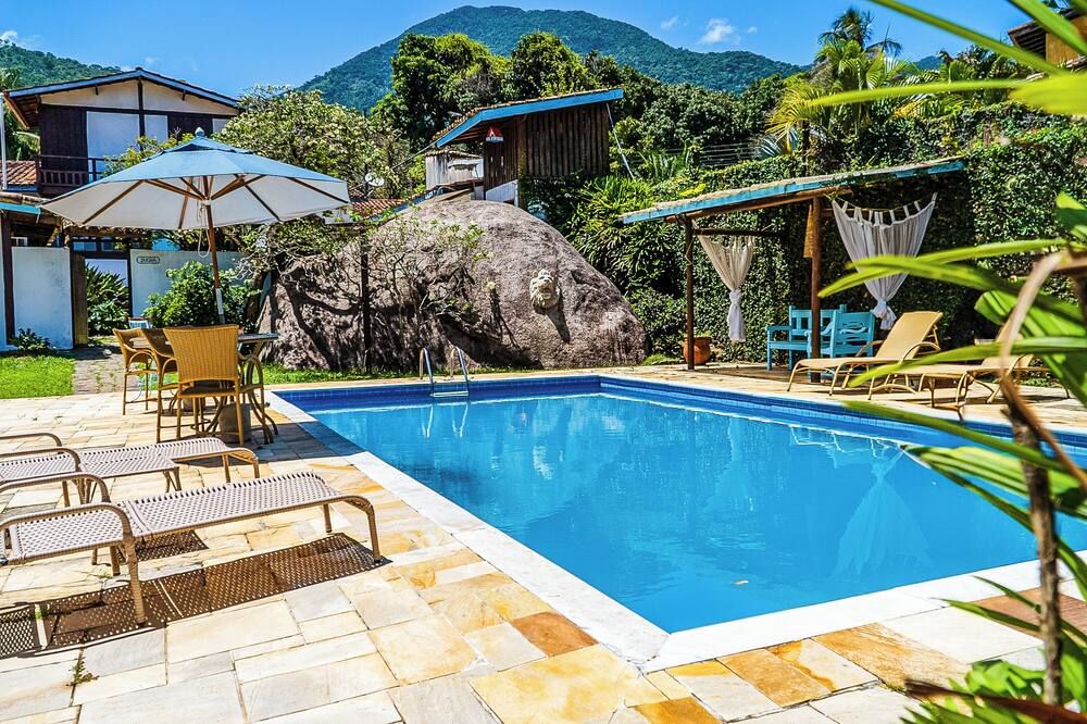 فيلين بوسادا جواروبيلا فيلا فيتوريا - إلهابيلا - حوض السباحة