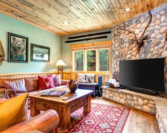 Kbm Resorts: Mountain Elegant 2bdrm Fire - Park City - Living room