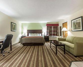 Quality Inn - Wheelersburg - Bedroom