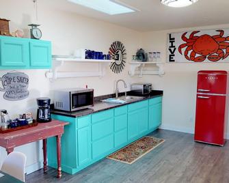 Crabber's Cottage - Lowest Rates Of The Year Now - February! - Trinidad - Cocina
