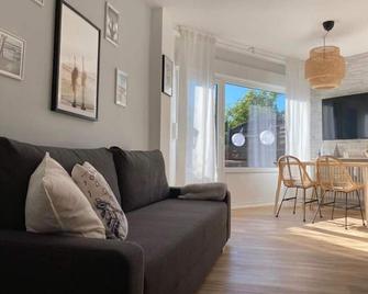 Bretterbutze #Terrassenbutze - Grömitz - Wohnzimmer