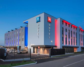 ibis budget Sens - Sens - Gebouw