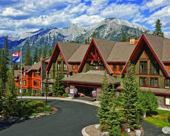 Yes step out into heaven - Canmore - Bygning