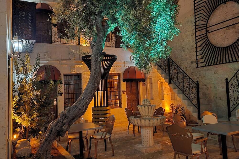 Abgar Otel - Sanliurfa - Pati