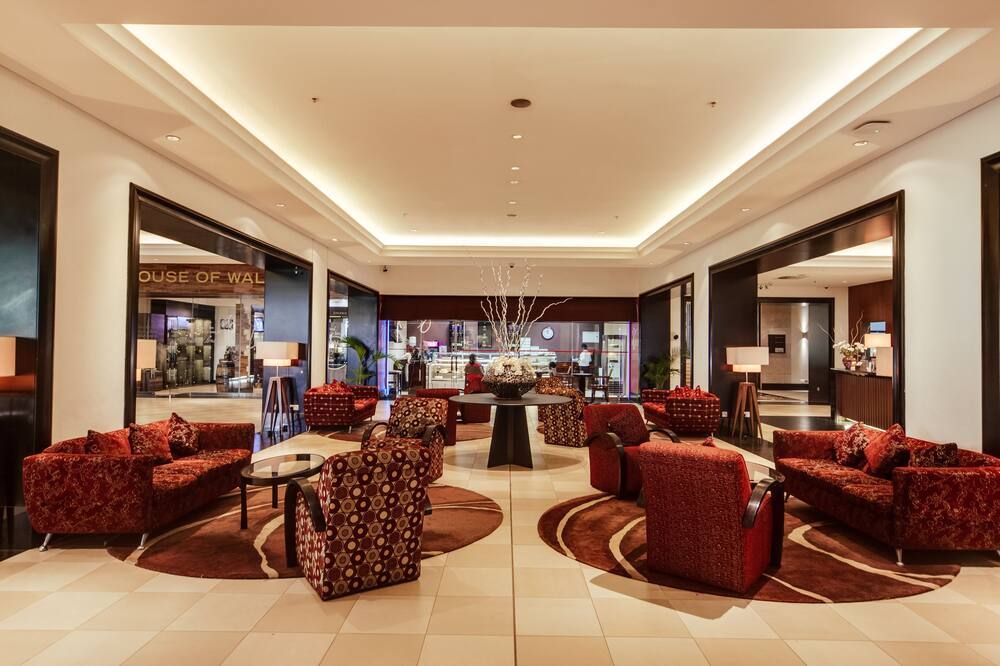 شيراتون كمبالا هوتل - كامبالا - ردهة