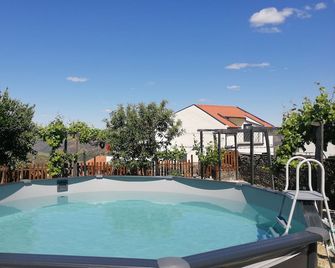 Casa Da Muralha - Vila Nova de Foz Coa - Piscina