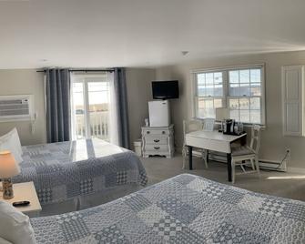 Ocean Cottage for 2 (maybe 4 - סנטרוויל - חדר שינה