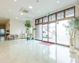Hotel Isesaki East - Isesaki - Lobby
