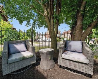 Chic City Retreat 93D - Columbus - Patio