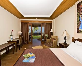 The Inn by Sunsethouse - Senggigi - Bedroom