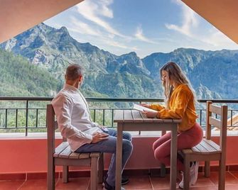 Valley View Hotel Encumeada - Ribeira Brava - Balcon