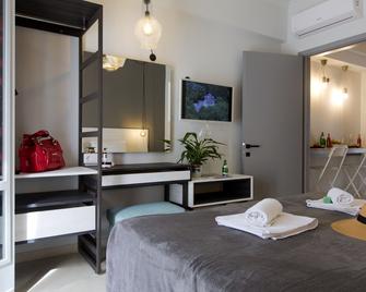 Loc Hospitality Urban Suites - Corfu - Ložnice