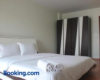 Lomsabai Apartments - Bang Saen - Chambre