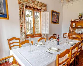 Hacienda El Corchuelo - Marchena - Dining room