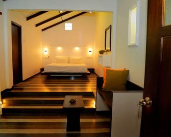Midigama Holiday Inn - Weligama - Makuuhuone