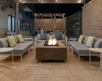 TownePlace Suites by Marriott Buckeye Verrado - Buckeye - Patio