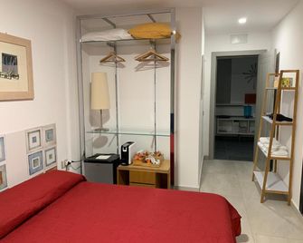 P. Room - Benevento - Habitación