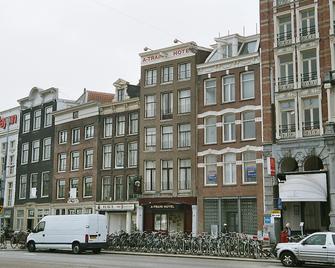 A-Train Hotel - Amsterdam - Building