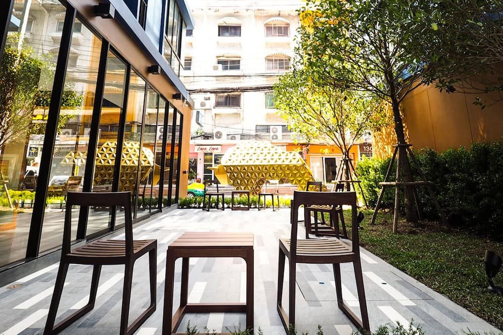 130 Hotel & Residence Bangkok - בנגקוק - פטיו