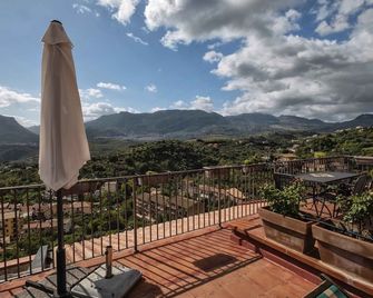 Bnb Casa Rossa - Monreale - Balkon