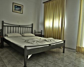 Chrissy's Paradise - Agia Pelagia
