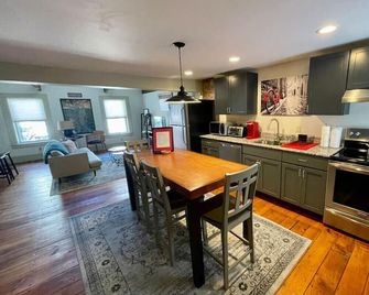 In The Heart of Jim Thorpe (With Your Ow - Jim Thorpe - Kitchen
