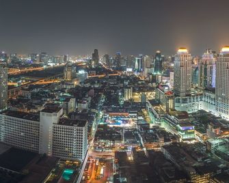 Baiyoke Suite Hotel - Bangkok - Outdoor view