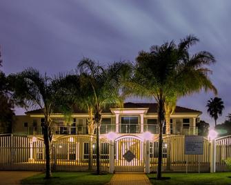 Cocomo Guesthouse Spa And Conference Centre - Hartbeespoort
