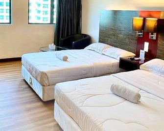 Heritage Suites Kota Kinabalu - Кота-Кінабалу - Спальня