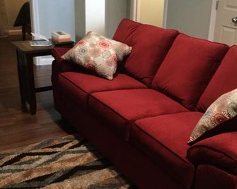 comfort, luxury, privacy - Amherst - Obývací pokoj