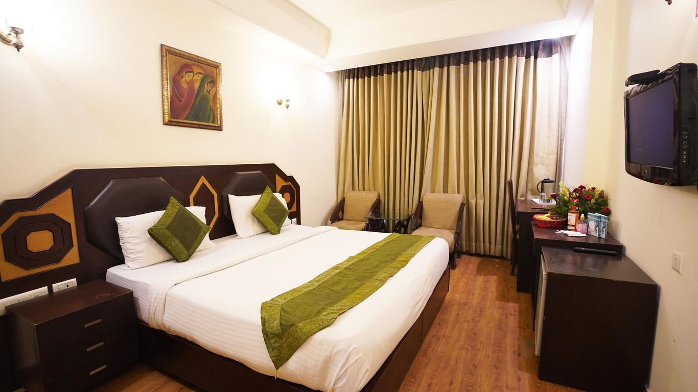 Airport Hotel Grand, New Delhi