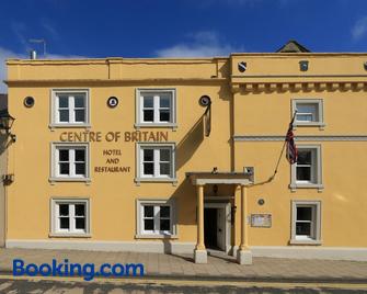 Centre Of Britain Hotel & Restaurant - Haltwhistle - Edificio